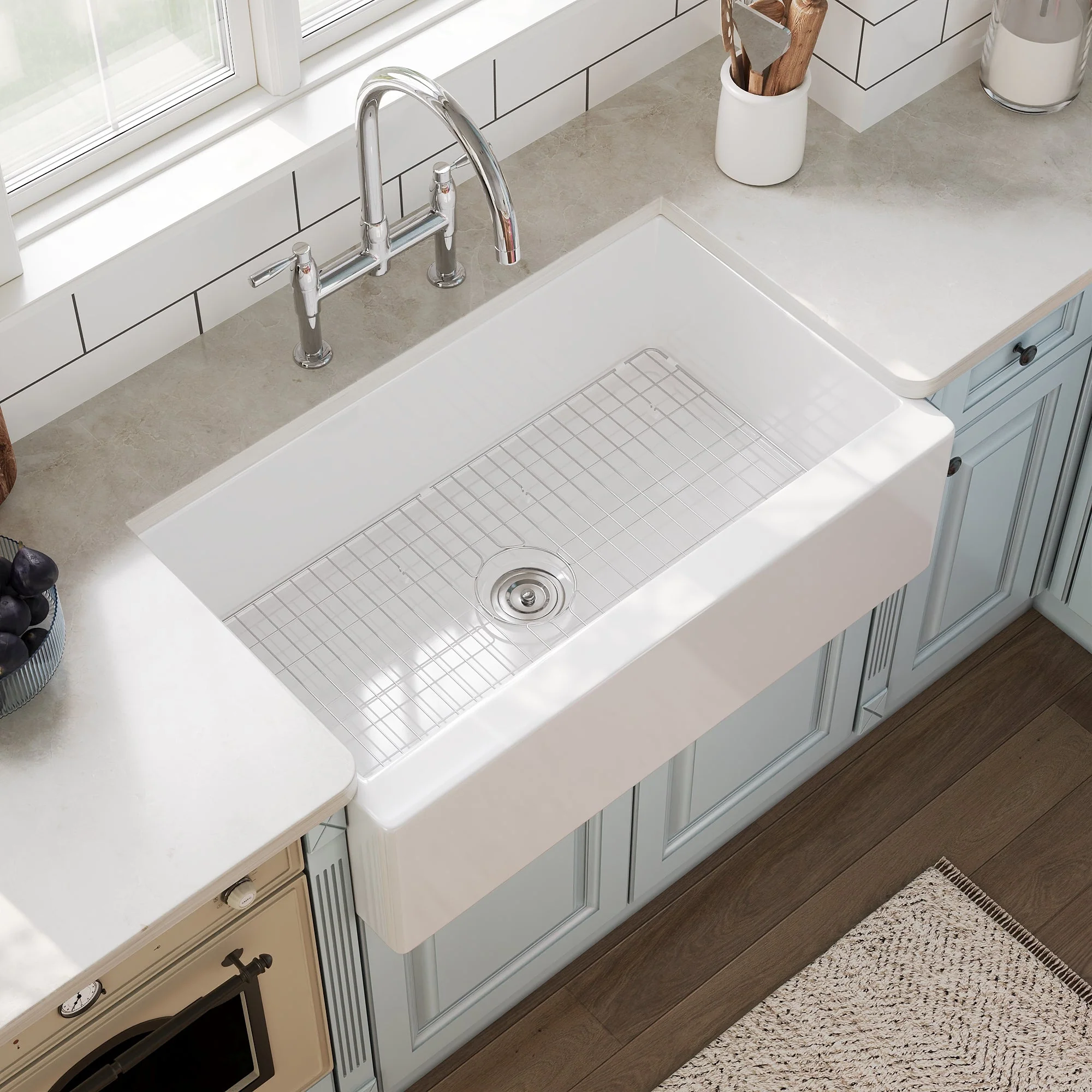 DeerValley 33" L x 20" W White Farmhouse Kitchen Sink, Fireclay Apron Front Farm Sink with Sink Grid & Basket Strainer - Image 4